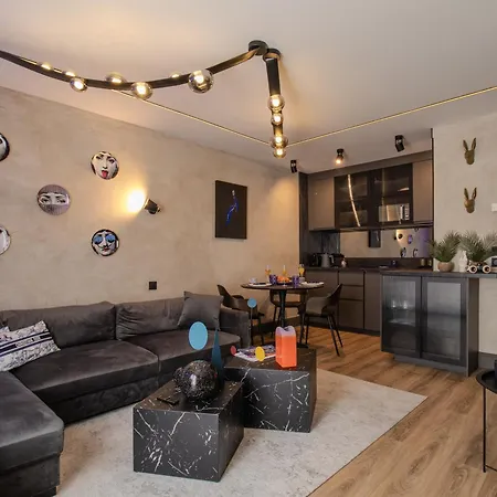 Frontiere Monaco - Hypercentre - Bx * بوزولي